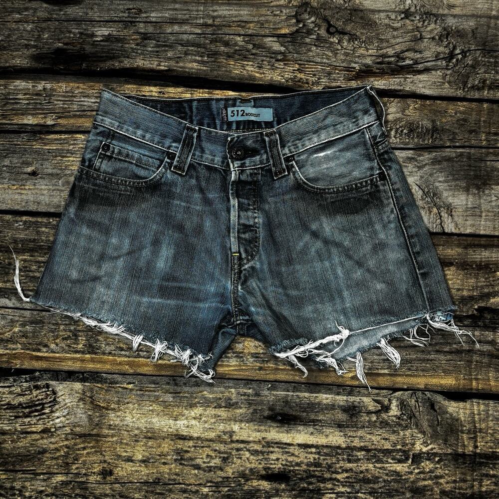 Levi's 512 Bootcut Women's Blue Cut Off Denim Shorts Size 32 Mid Rise Button Fly